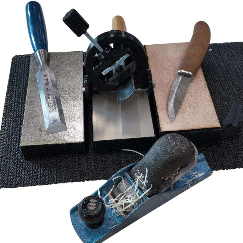 Snickarn – sharpening system for chisels, plane irons and gouges